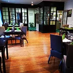 Hotel Les Camelias 2*