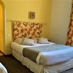 Les Camelias Hotel 2*