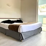 Hotel Les Camelias 2*