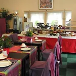 Les Camelias Hotel 2*