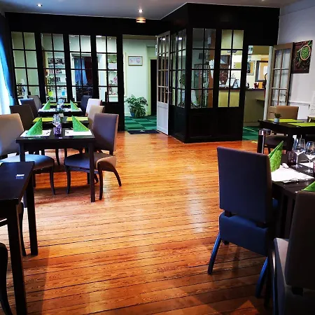 Hotel Les Camelias 2*