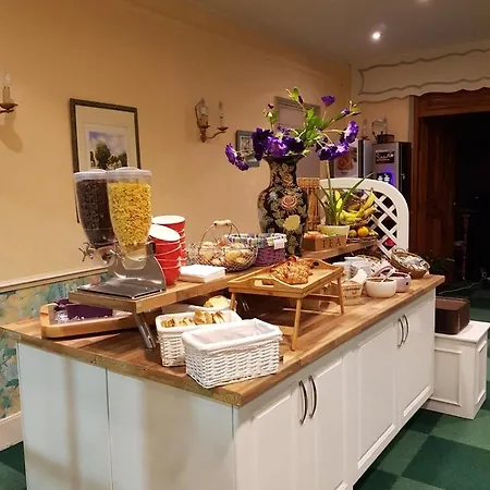 Les Camelias Hotel 2*