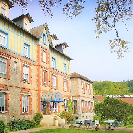 Les Camelias 2* Bagnoles de l'Orne Normandie