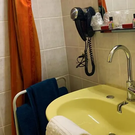 Hotel Les Camelias 2*