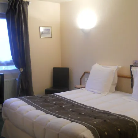 Hotel Les Camelias Bagnoles de l'Orne Normandie