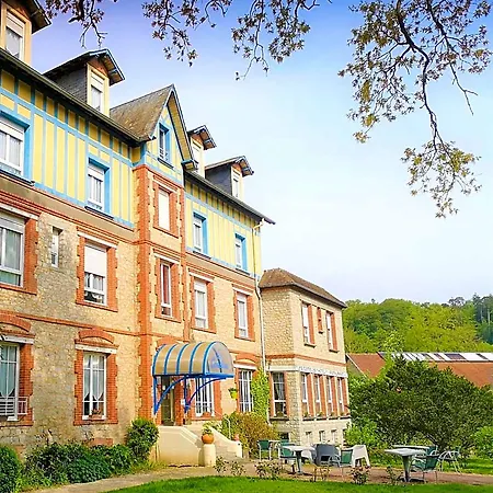 Les Camelias Hotel