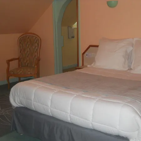Hotel Les Camelias Bagnoles de l'Orne Normandie