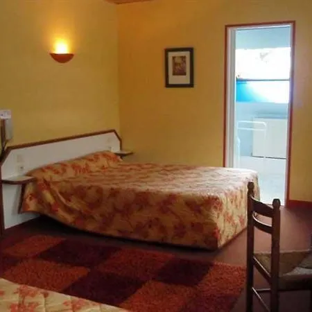 Les Camelias Bagnoles de l'Orne Normandie