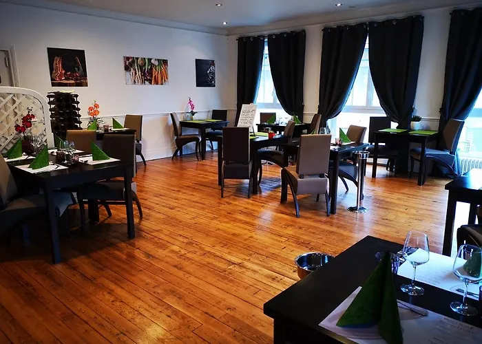 Hotel Les Camelias Bagnoles de l'Orne Normandie