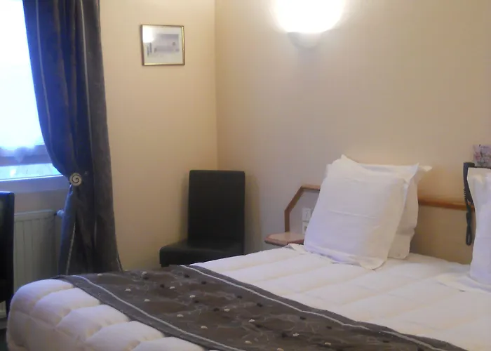 Hotel Les Camelias Bagnoles de l'Orne Normandie