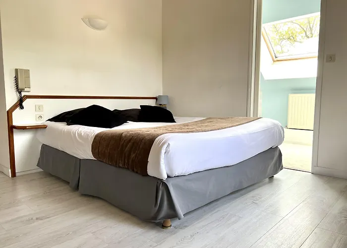 Hotel Les Camelias 2*