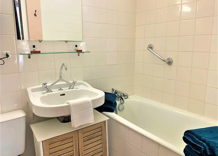 Les Camelias Bagnoles de l'Orne Normandie